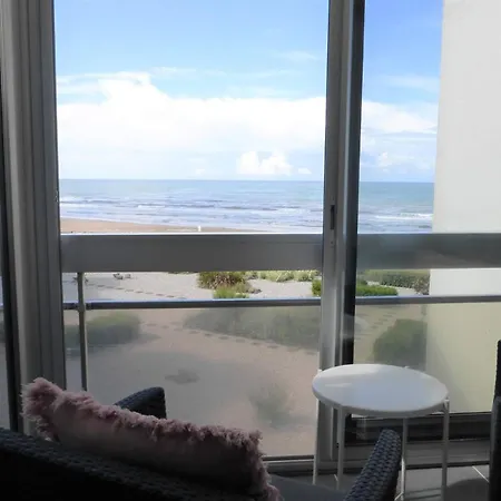 Sg020-126 3 Pieces 5 Couchages Gilles Croix De Vie