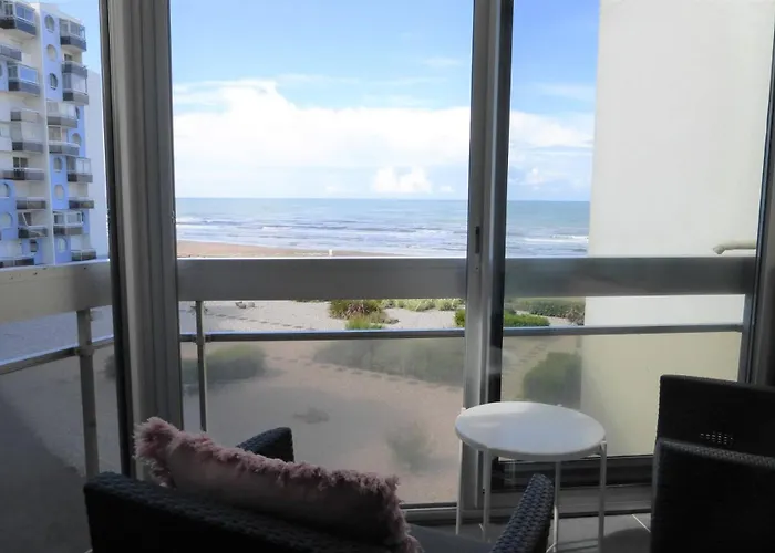 Sg020-126 3 Pieces 5 Couchages Gilles Croix De Vie